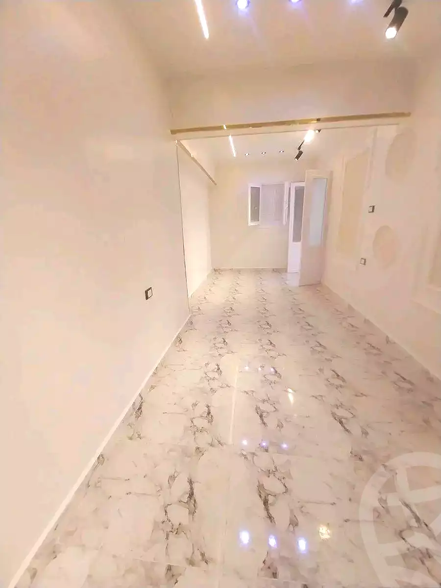 https://aqarmap.com.eg/ar/listing/7077585-for-sale-alexandria-al-agamy-shataa-el-nakheel