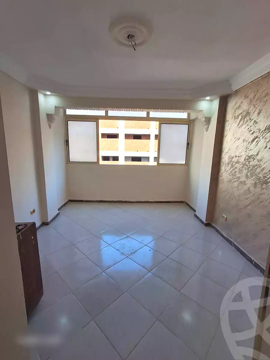 https://aqarmap.com.eg/ar/listing/7077610-for-sale-alexandria-lsywf-el-falki