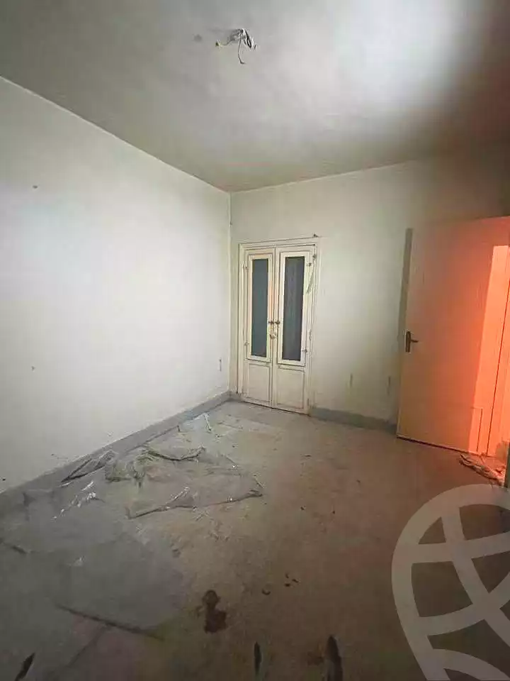 https://aqarmap.com.eg/ar/listing/7075465-for-sale-alexandria-al-agamy-lbytsh-al-andalous-wa-al-hgaz-st