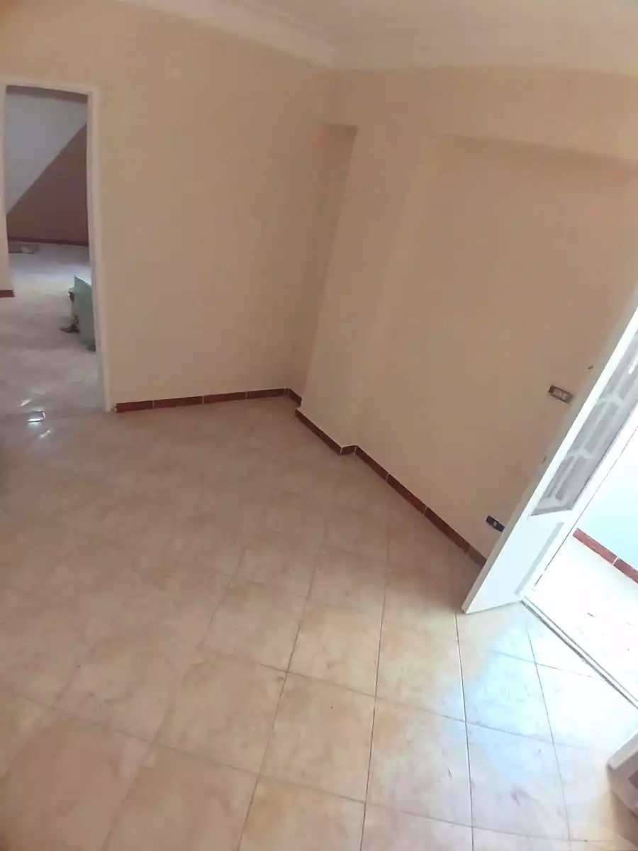 https://aqarmap.com.eg/ar/listing/7075461-for-sale-alexandria-al-agamy-lbytsh-mecca-st