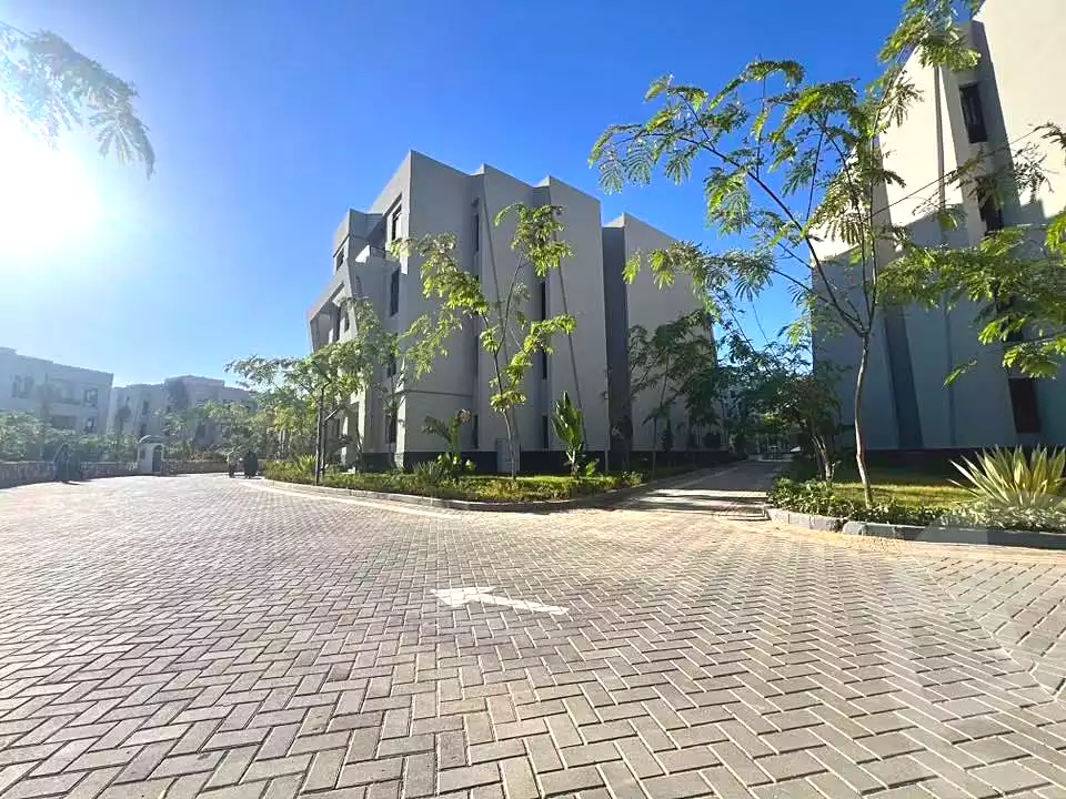 https://aqarmap.com.eg/en/listing/7078298-for-sale-ain-elsokhna-mdyn-ljll-ljdyd-byrmydz-sky-syty
