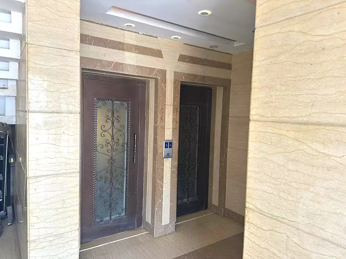 https://aqarmap.com.eg/ar/listing/7078293-for-sale-cairo-el-maadi-zahraa-el-maadi-al-khamseen-st