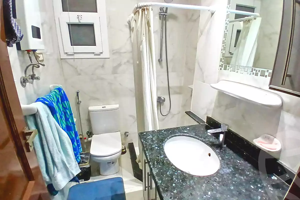 https://aqarmap.com.eg/ar/listing/7078548-for-sale-alexandria-camp-cesar-el-gaish-rd