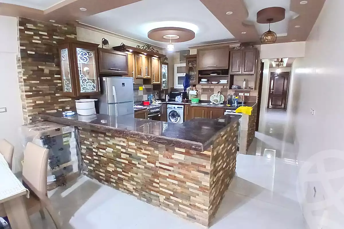 https://aqarmap.com.eg/ar/listing/7078548-for-sale-alexandria-camp-cesar-el-gaish-rd