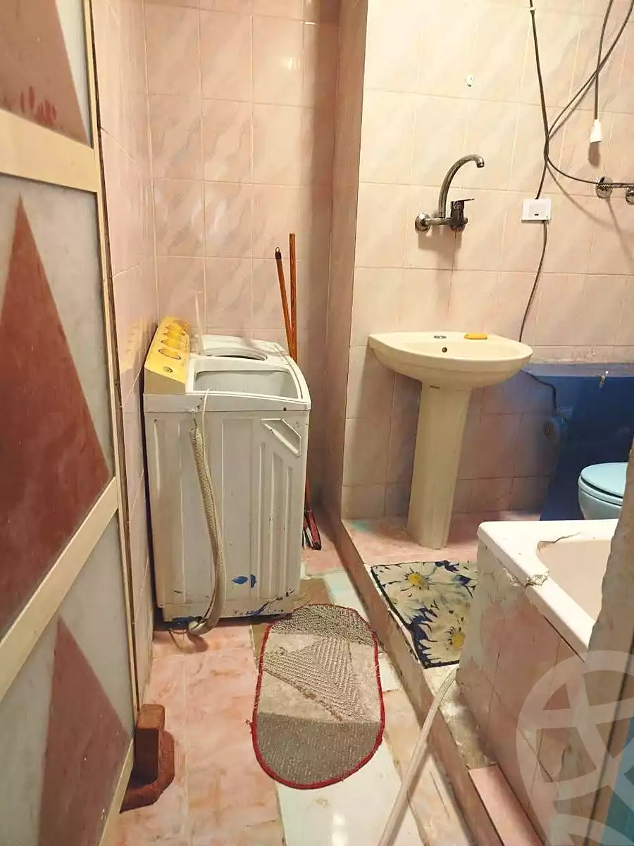 https://aqarmap.com.eg/ar/listing/7078540-for-sale-alexandria-al-agamy-el-hanouvel