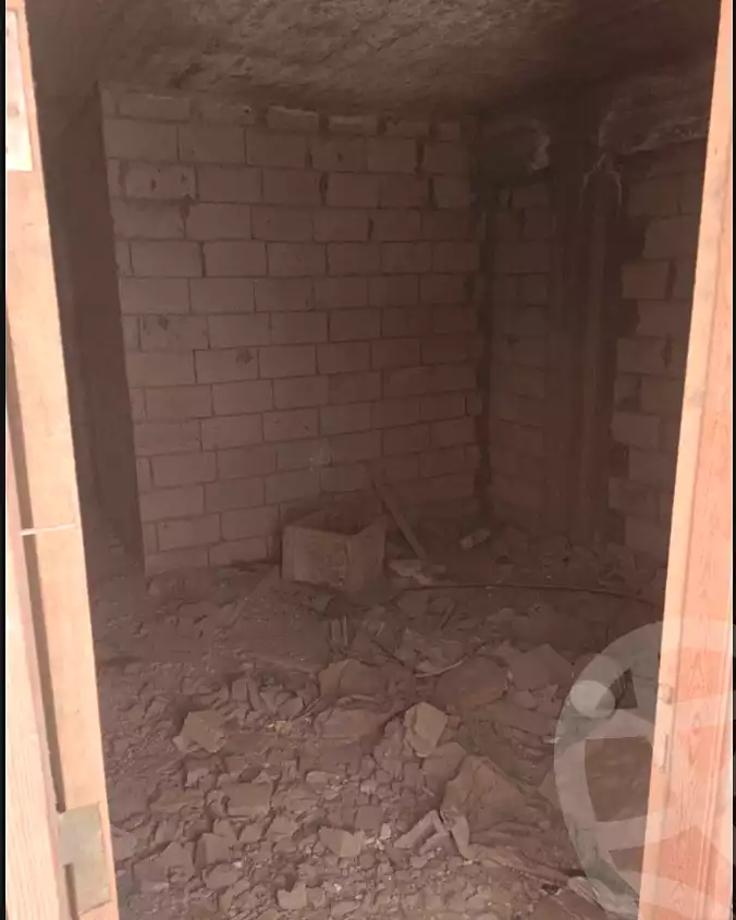 https://aqarmap.com.eg/en/listing/7078629-for-sale-alexandria-al-agamy-bw-ywsf-el-forn-st