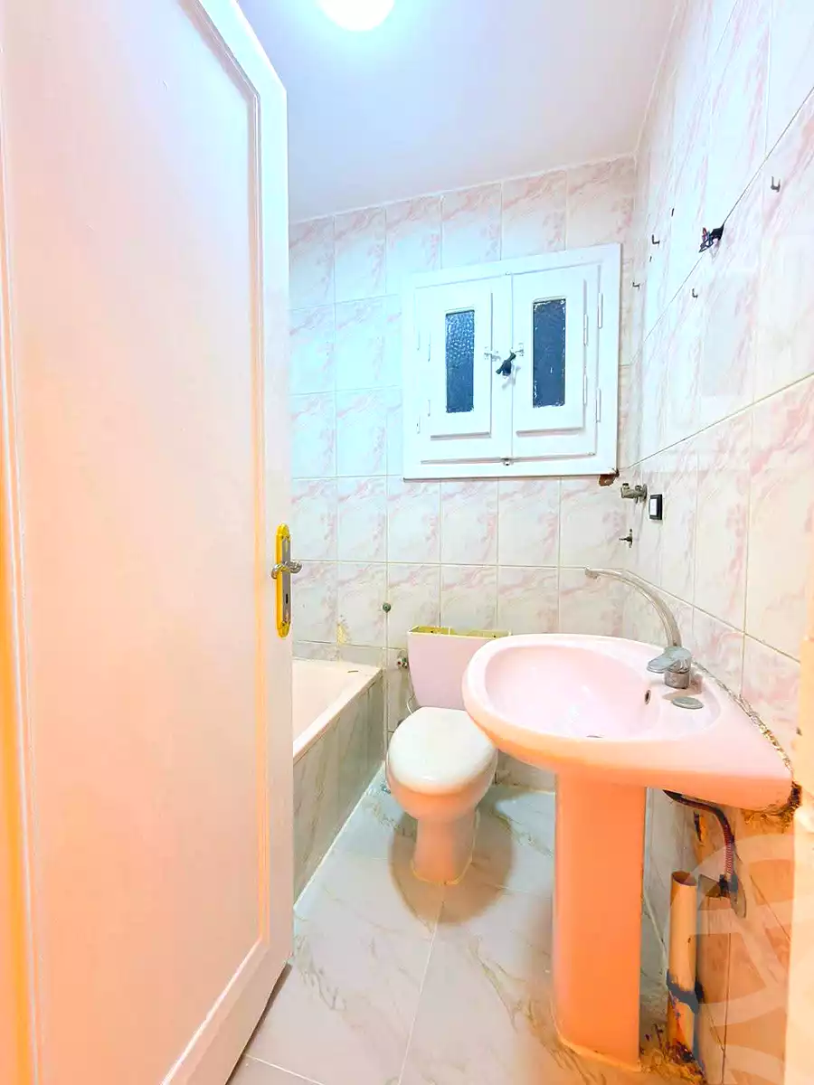 https://aqarmap.com.eg/ar/listing/7078857-for-sale-alexandria-al-agamy-shataa-el-nakheel