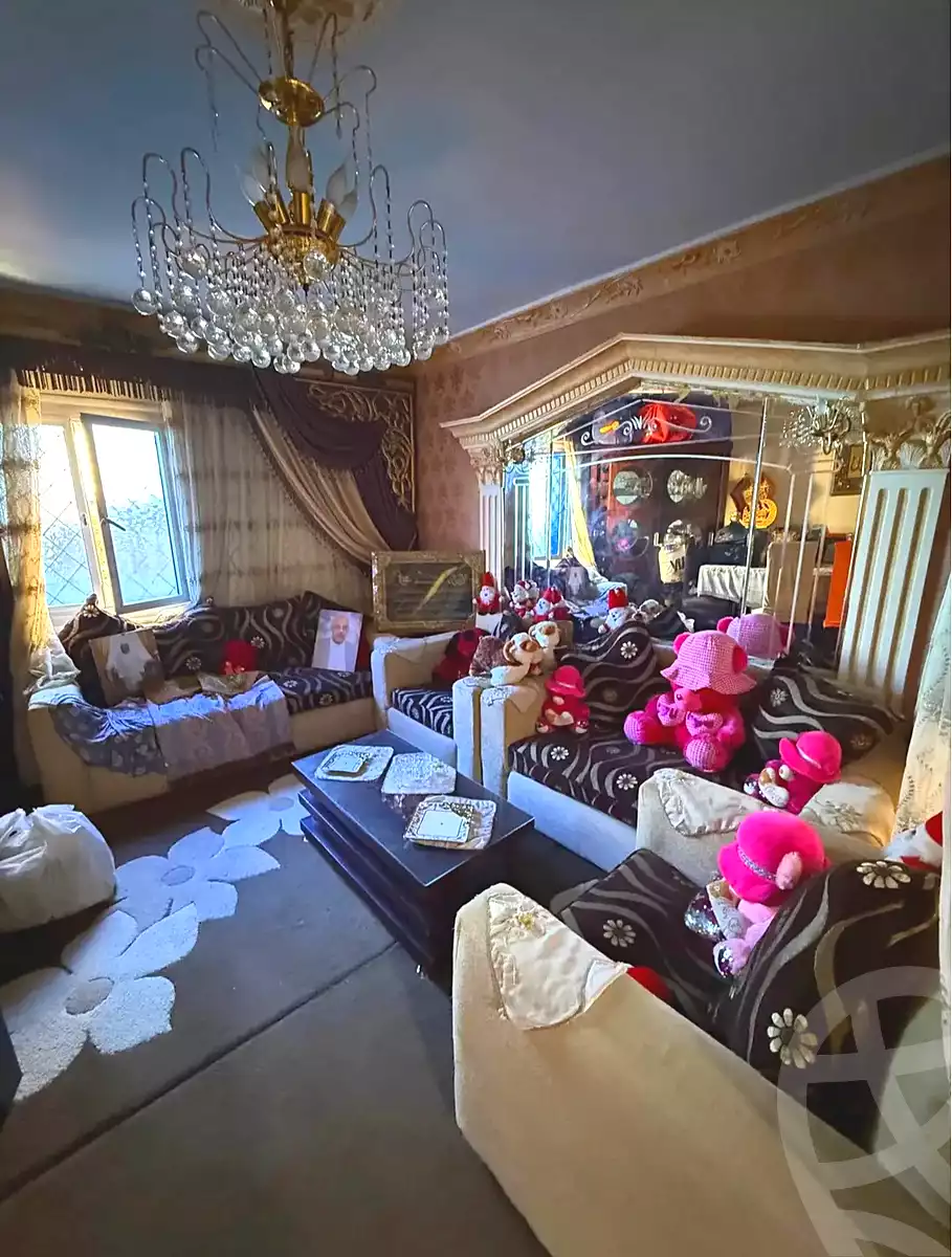 https://aqarmap.com.eg/ar/listing/7078924-for-sale-alexandria-sydy-bshr-shr-mlk-hfny
