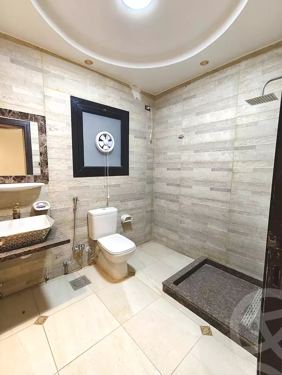 https://aqarmap.com.eg/ar/listing/7078979-for-sale-cairo-el-maadi-zahraa-el-maadi-shr-krfwr-lryysy