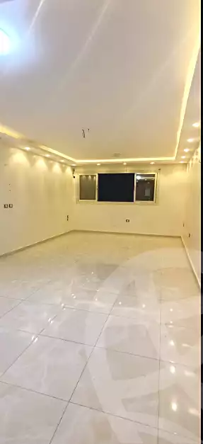 https://aqarmap.com.eg/en/listing/7079020-for-sale-cairo-helwan-hadayek-helwan-nile-corniche-st