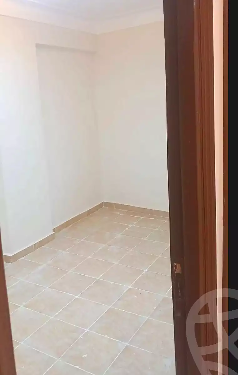 https://aqarmap.com.eg/ar/listing/7079293-for-sale-alexandria-sydy-bshr-sydy-bshr-bhry