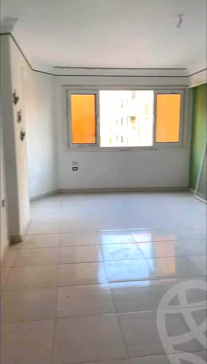 https://aqarmap.com.eg/ar/listing/7079363-for-sale-cairo-el-haram-el-lebeny-el-magzar-el-aly-st