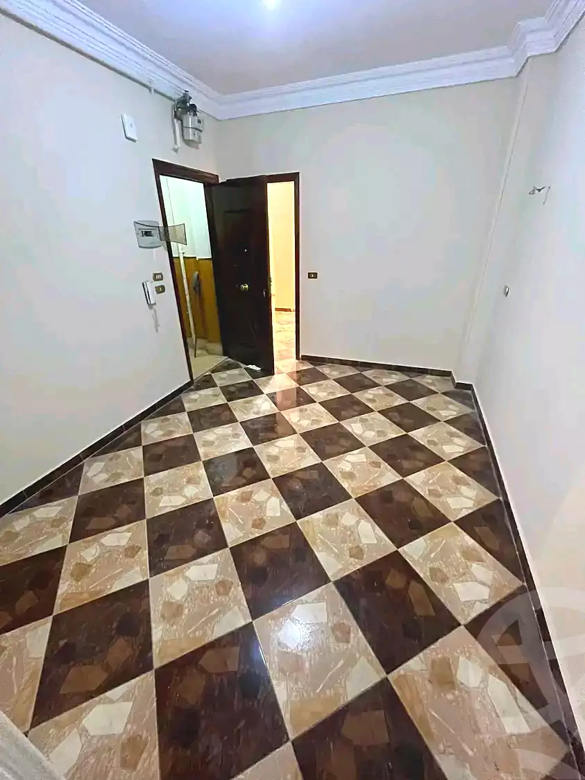 https://aqarmap.com.eg/ar/listing/7079499-for-rent-cairo-ain-shams-alf-maskn