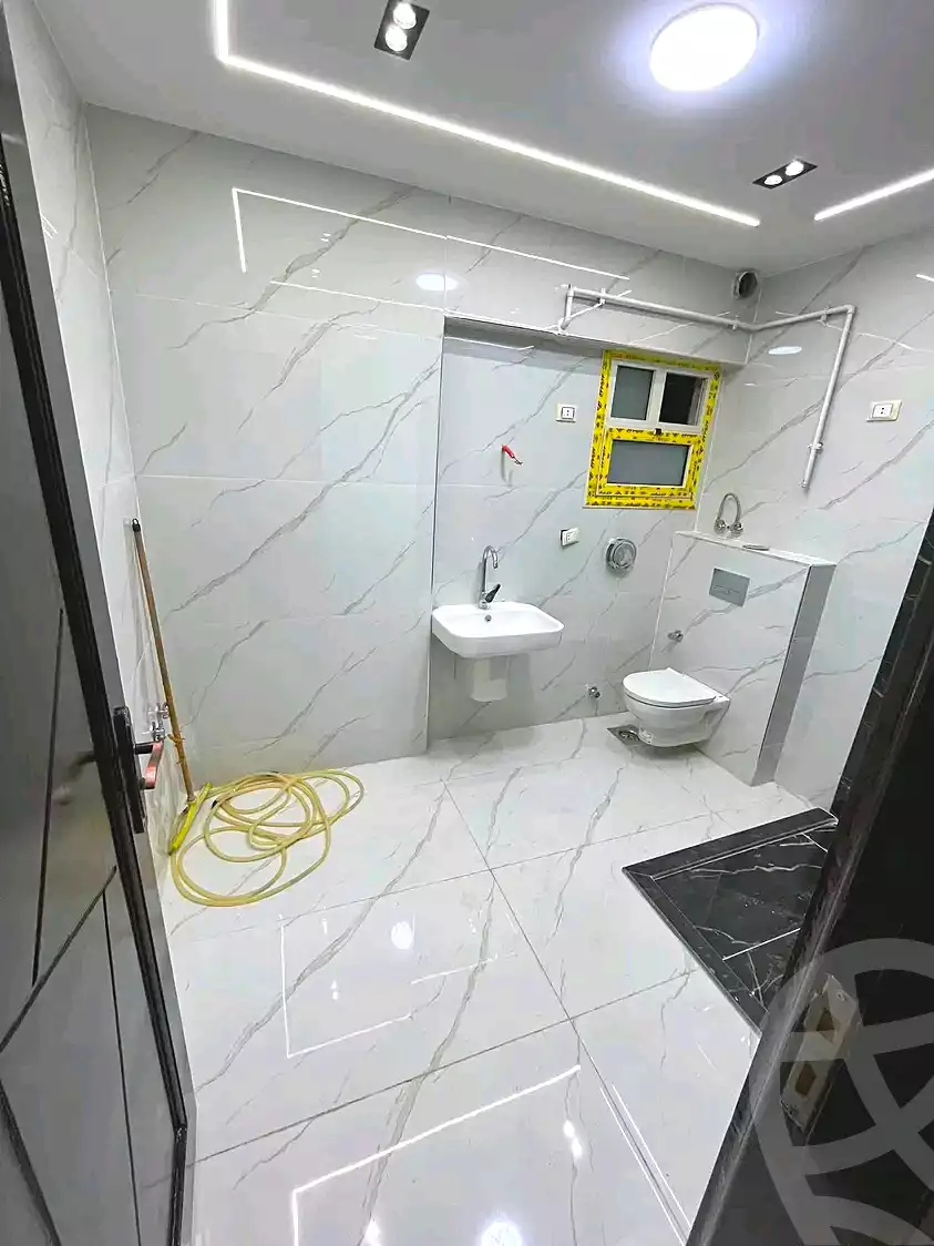 https://aqarmap.com.eg/ar/listing/7079516-for-sale-cairo-ain-shams-el-naam-shahin-st