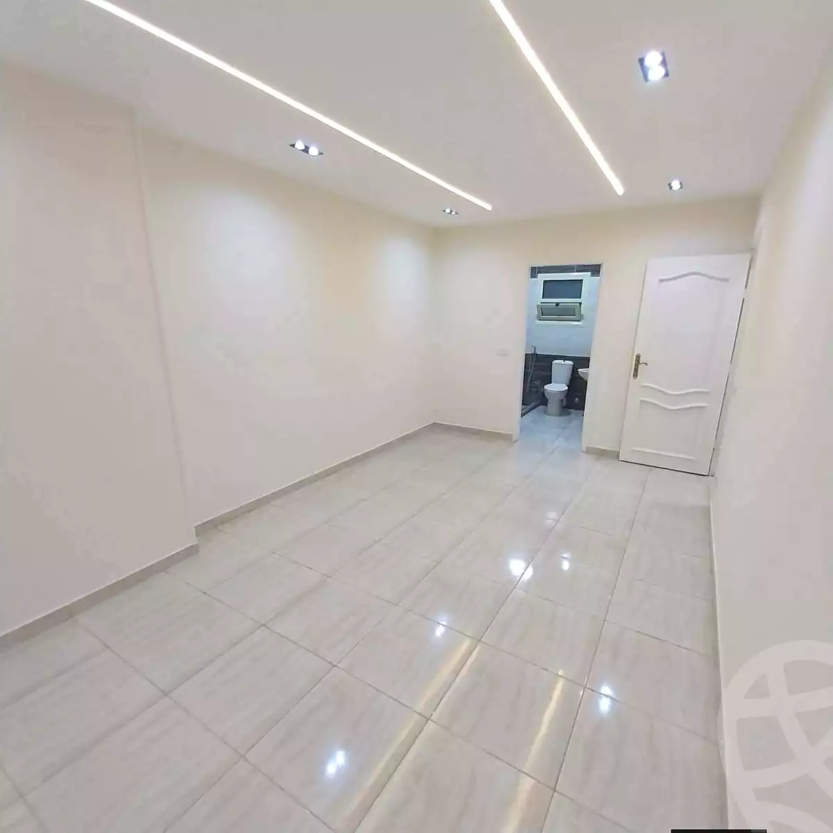 https://aqarmap.com.eg/en/listing/7079588-for-sale-alexandria-al-agamy-lbytsh-bianchiii