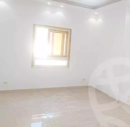 https://aqarmap.com.eg/ar/listing/7079618-for-sale-alexandria-moharram-bey