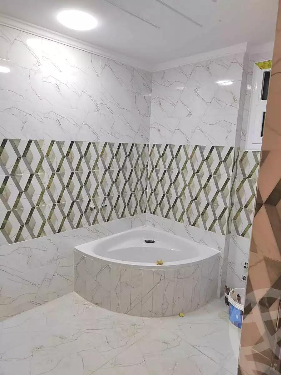 https://aqarmap.com.eg/en/listing/7079696-for-sale-alexandria-al-agamy-lbytsh-bianchiii-street-1