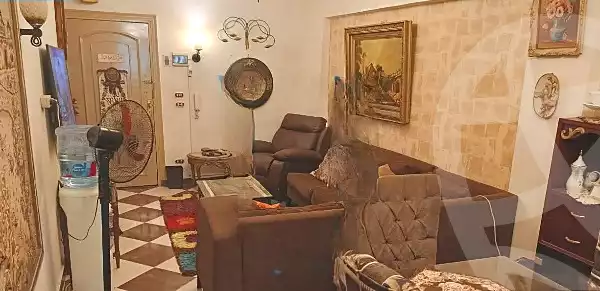 https://aqarmap.com.eg/en/listing/7079957-for-sale-alexandria-sydy-bshr-sydy-bshr-bhry-shr-khld-bn-lwlyd