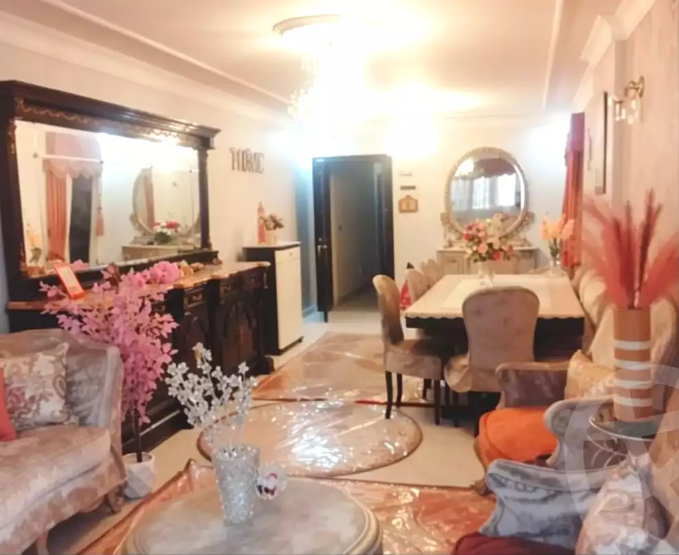 https://aqarmap.com.eg/ar/listing/7080017-for-sale-alexandria-moharram-bey