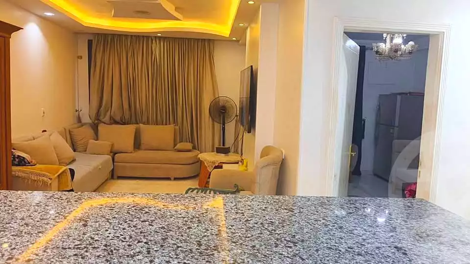 https://aqarmap.com.eg/en/listing/7075514-for-sale-cairo-helwan-hadayek-helwan-el-eshrein-st