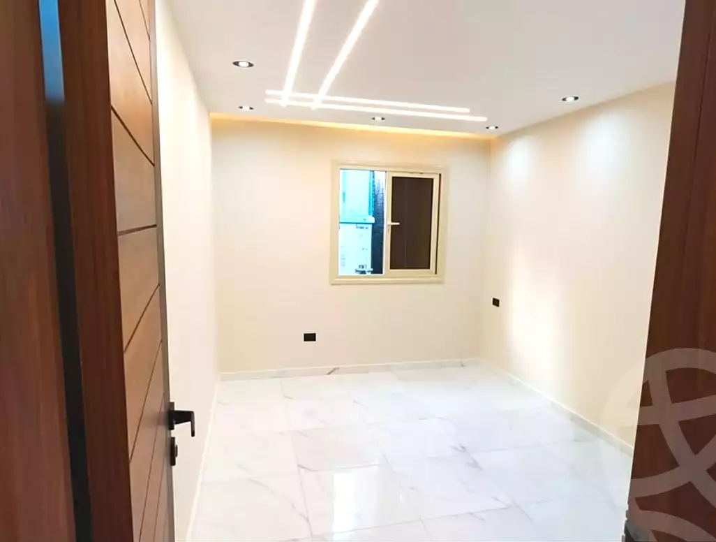 https://aqarmap.com.eg/ar/listing/7080053-for-sale-alexandria-camp-cesar