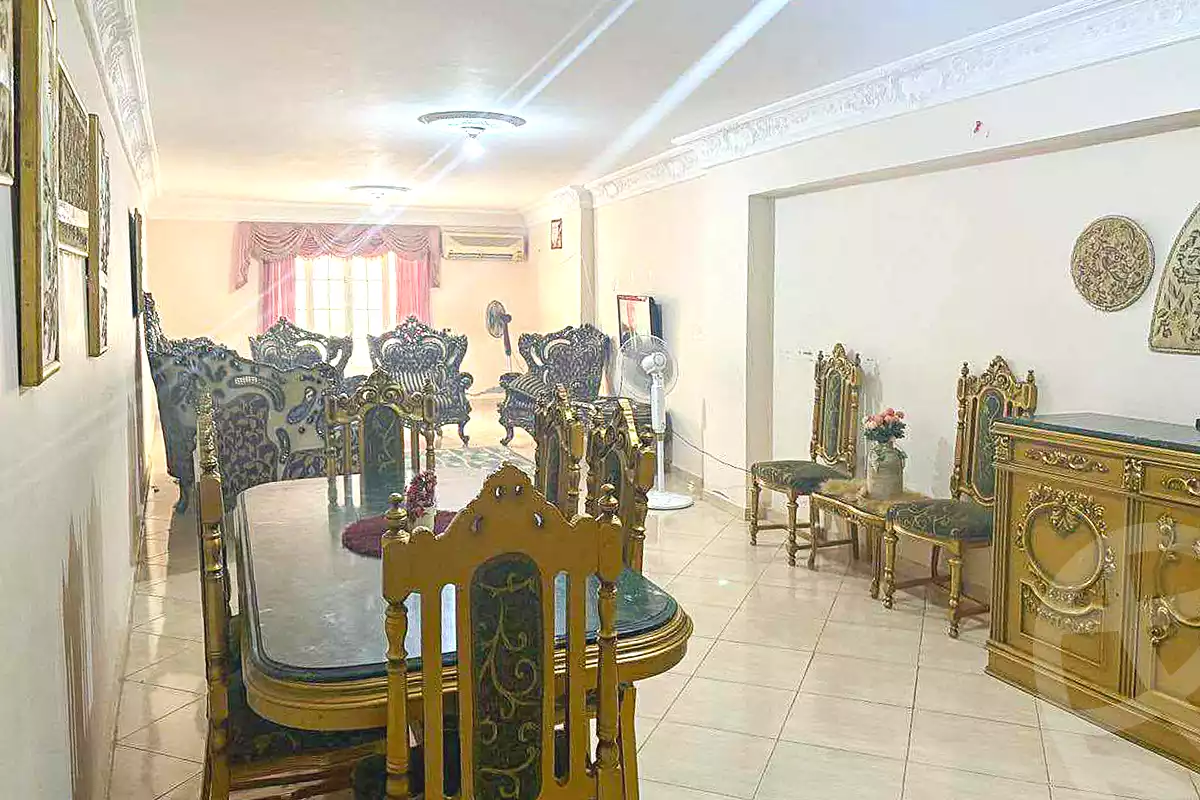 https://aqarmap.com.eg/ar/listing/7080236-for-sale-alexandria-miami-farook-abd-al-wahab-st