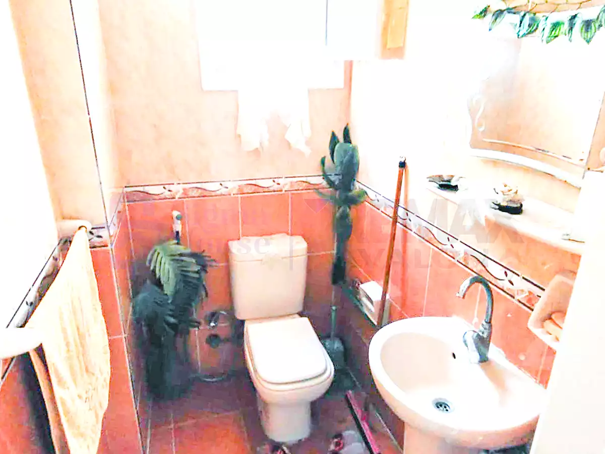 https://aqarmap.com.eg/ar/listing/7080474-for-sale-alexandria-ibrahimia-omar-zafan-st