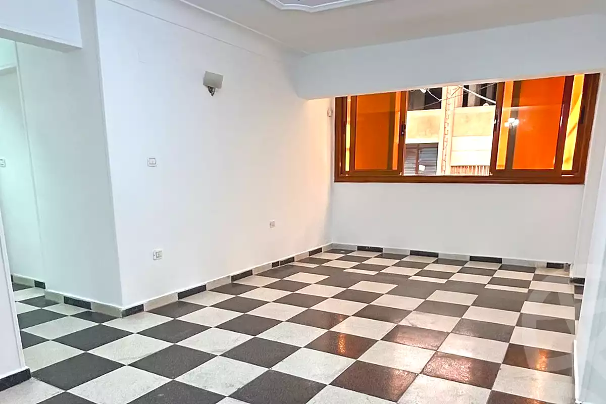 https://aqarmap.com.eg/ar/listing/7080591-for-sale-alexandria-el-saraya-el-geish-rd