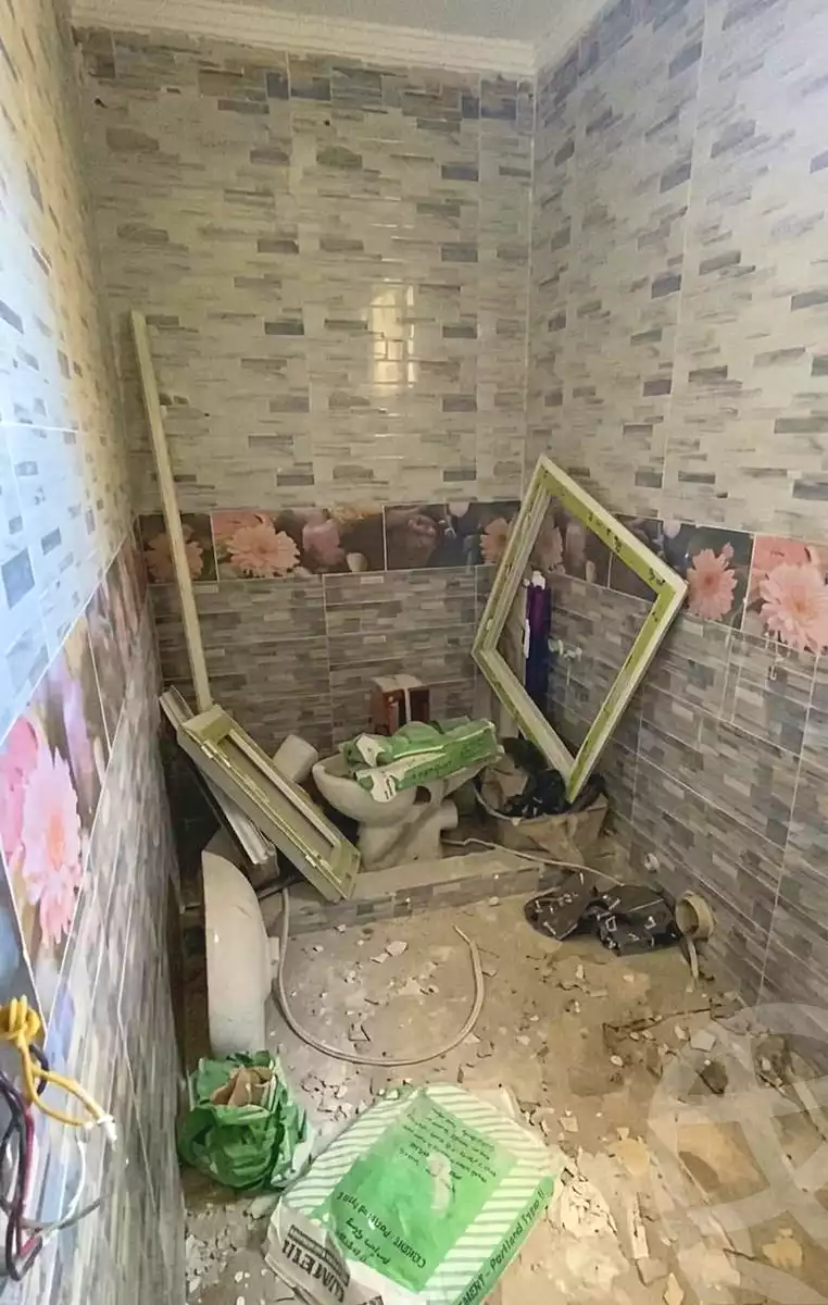 https://aqarmap.com.eg/ar/listing/7080782-for-sale-alexandria-bakoos-cinema-layla-st