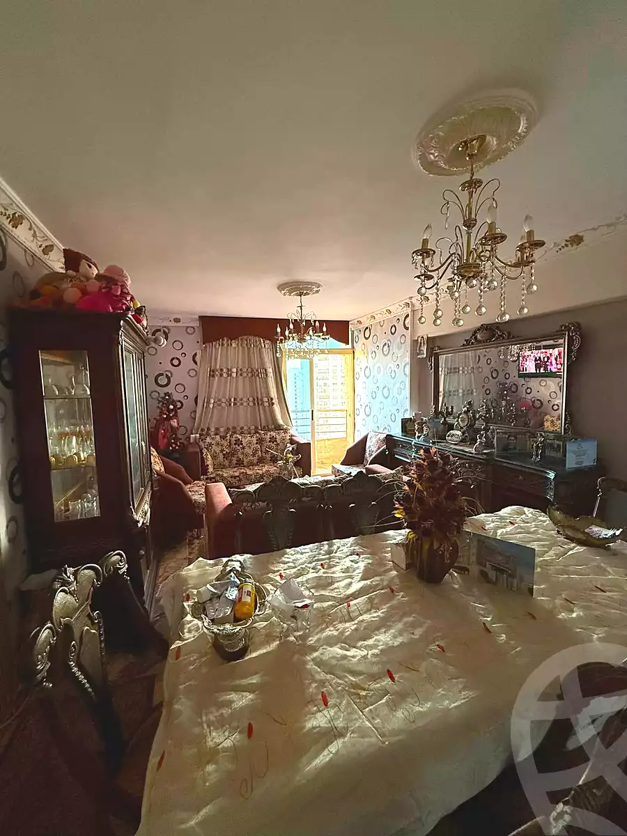 https://aqarmap.com.eg/ar/listing/7080788-for-sale-alexandria-sydy-bshr-sydy-bshr-bhry-shr-khld-bn-lwlyd