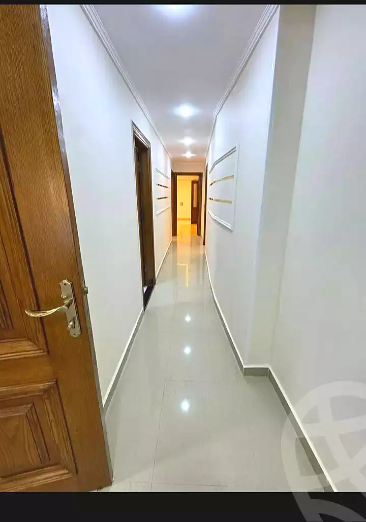 https://aqarmap.com.eg/ar/listing/7080859-for-sale-alexandria-miami-mahmoud-el-isawy-st