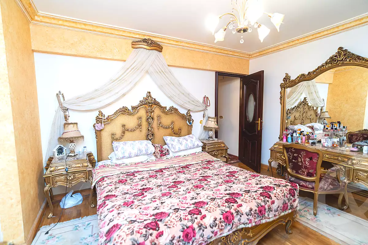 https://aqarmap.com.eg/ar/listing/7081009-for-sale-alexandria-smouha-compounds-in-smouha-kmbwnd-jrnd-fyl