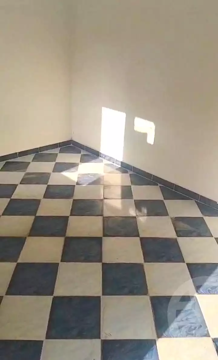 https://aqarmap.com.eg/ar/listing/7081226-for-sale-alexandria-al-agamy-el-hanouvel