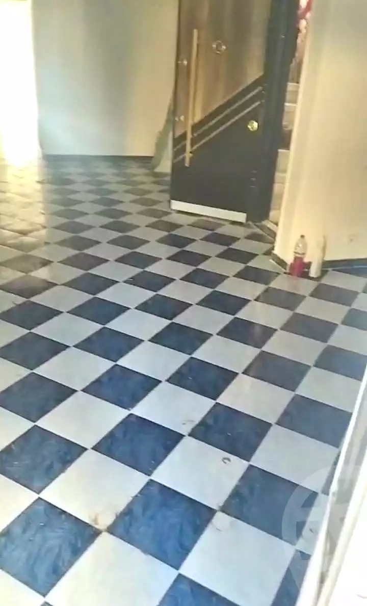 https://aqarmap.com.eg/ar/listing/7081226-for-sale-alexandria-al-agamy-el-hanouvel
