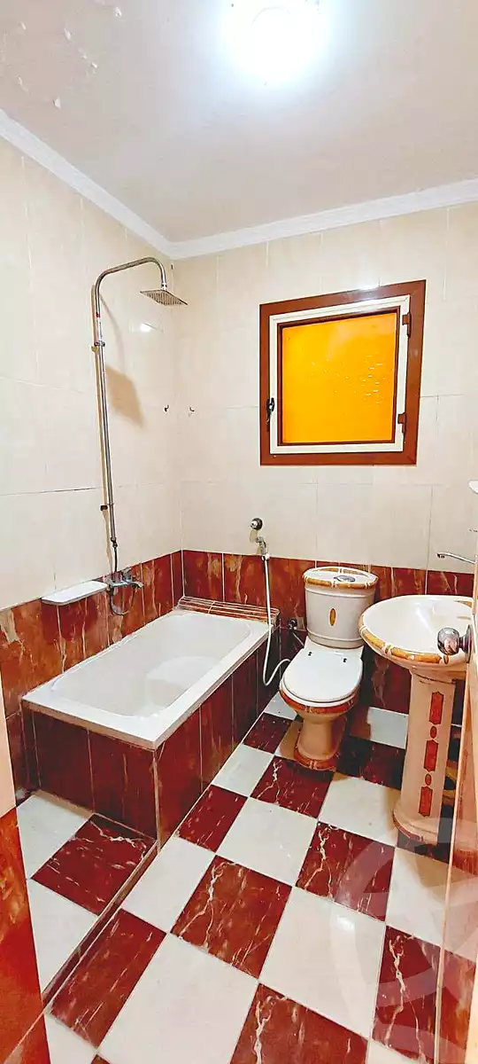 https://aqarmap.com.eg/ar/listing/7081280-for-sale-alexandria-al-agamy-shataa-el-nakheel
