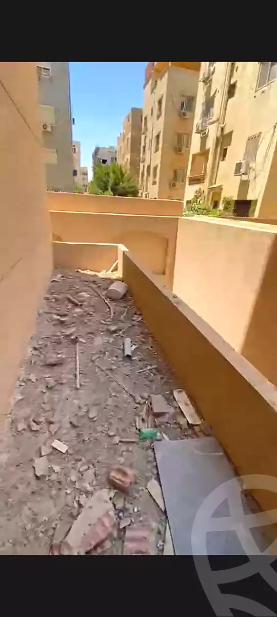 https://aqarmap.com.eg/ar/listing/7081511-for-sale-cairo-new-cairo-south-investors-al-gezira-st