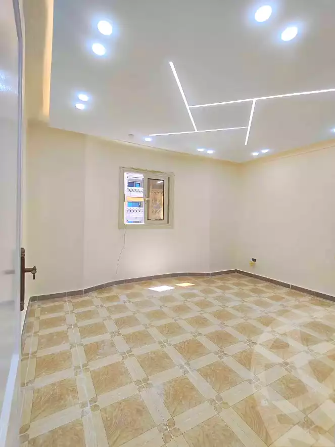https://aqarmap.com.eg/ar/listing/7082205-for-sale-alexandria-miami-mahmoud-el-isawy-st