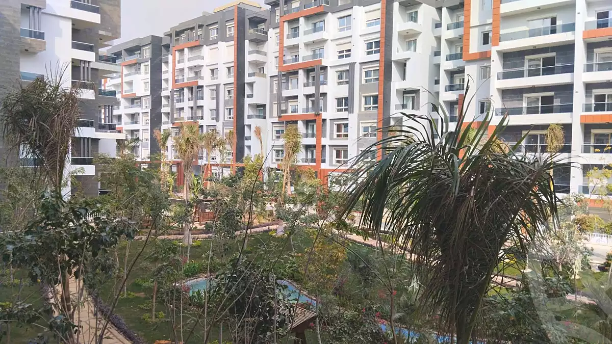 https://aqarmap.com.eg/en/listing/7082256-for-sale-cairo-new-administrative-capital-r7-la-capitale