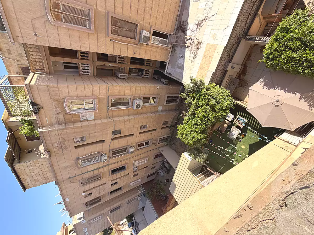 https://aqarmap.com.eg/ar/listing/7082254-for-sale-cairo-new-cairo-compounds-dorat-el-kahera