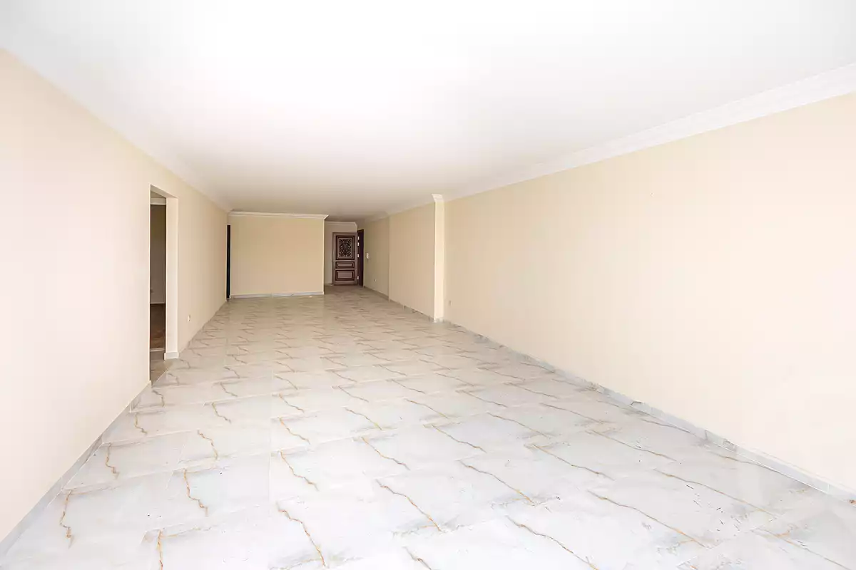 https://aqarmap.com.eg/en/listing/7082302-for-rent-alexandria-smouha-victor-amanoiel-square