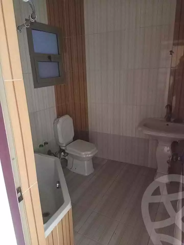 https://aqarmap.com.eg/en/listing/7082405-for-rent-cairo-ain-shams