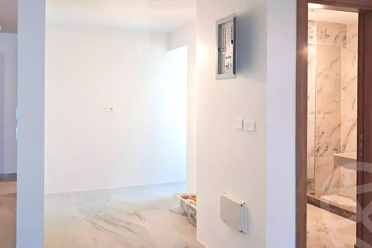 شقة بـ٣ غرف نوم في سكاي لاين ريزيدنس، صورة ١١ من ١٢