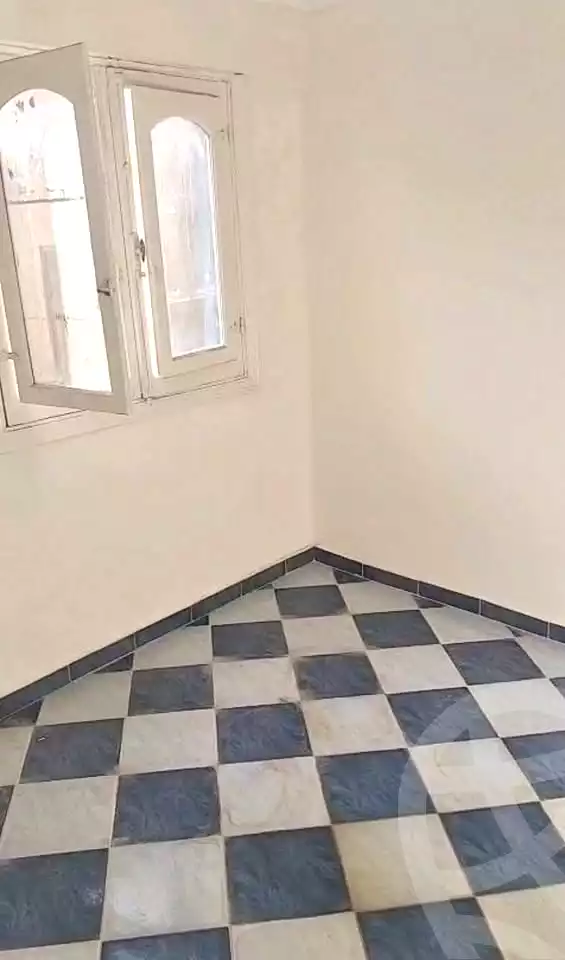 https://aqarmap.com.eg/ar/listing/7082627-for-sale-alexandria-al-agamy-el-hanouvel