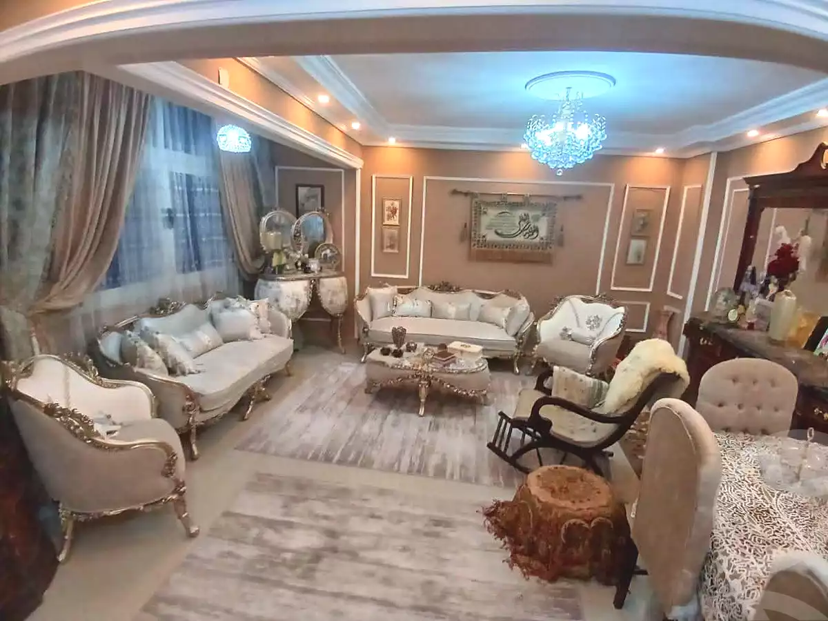 https://aqarmap.com.eg/ar/listing/7082691-for-sale-alexandria-miami-shr-jml-bd-lnsr