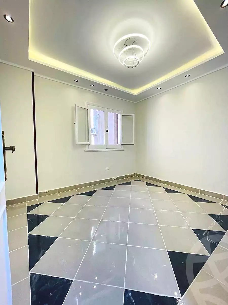 https://aqarmap.com.eg/ar/listing/7082907-for-sale-alexandria-al-agamy-shataa-el-nakheel