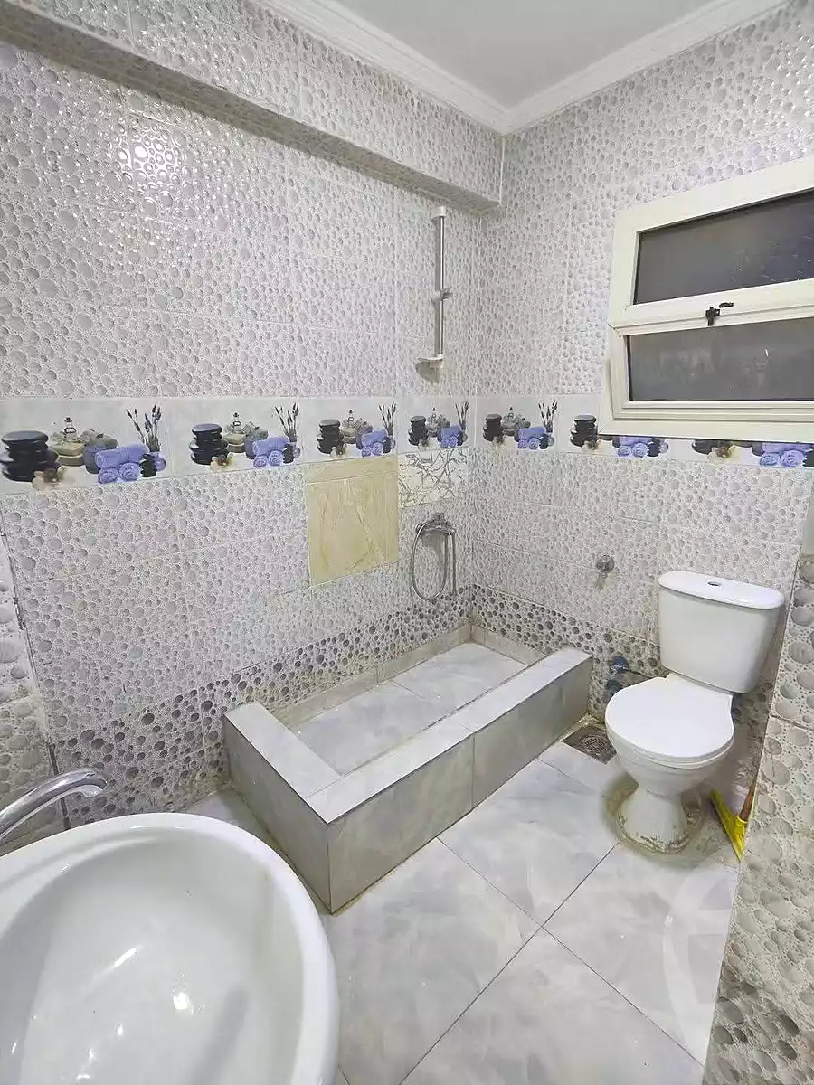 https://aqarmap.com.eg/ar/listing/7083031-for-sale-alexandria-el-asafra-l-sfr-bhry