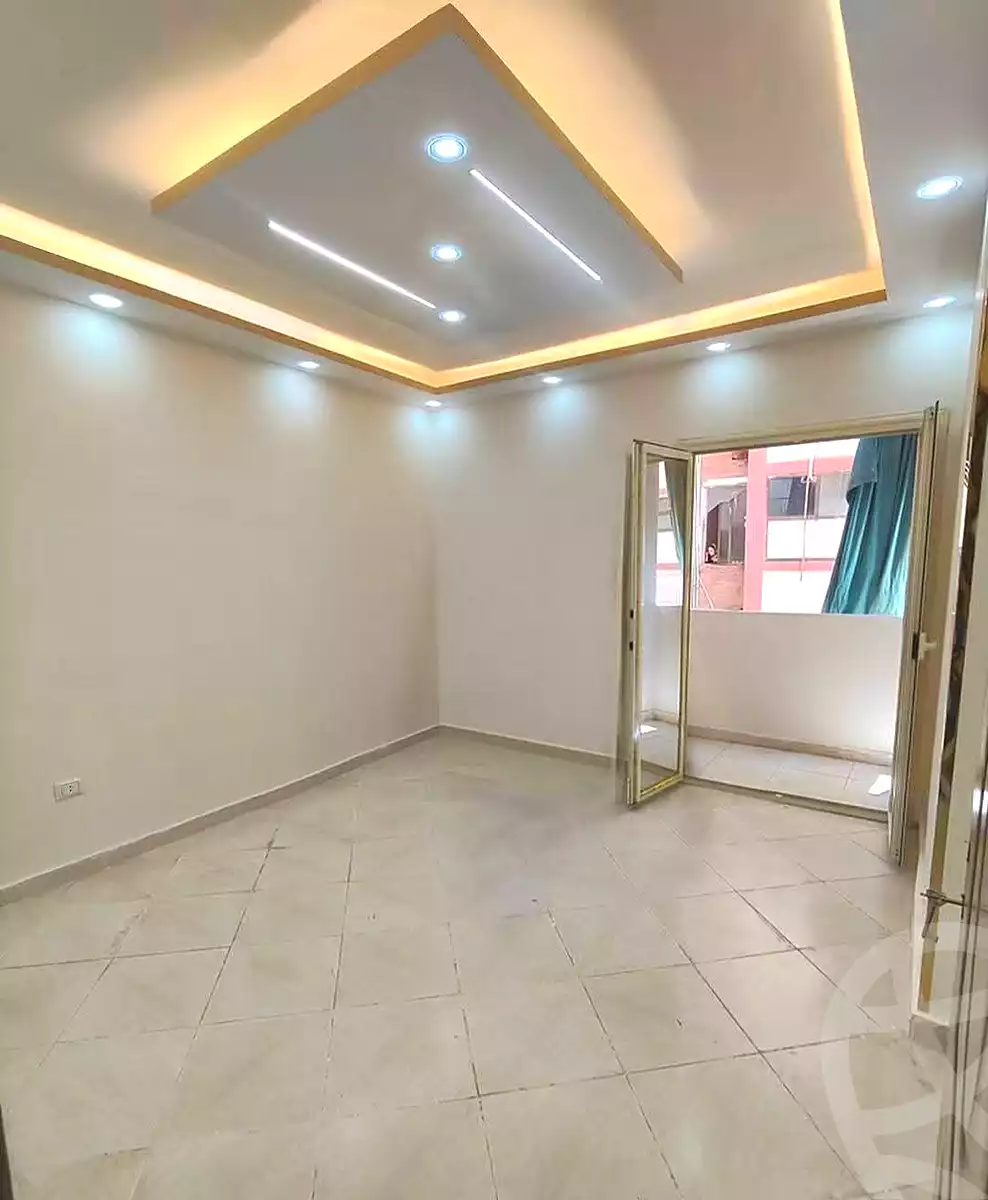 https://aqarmap.com.eg/ar/listing/7083031-for-sale-alexandria-el-asafra-l-sfr-bhry