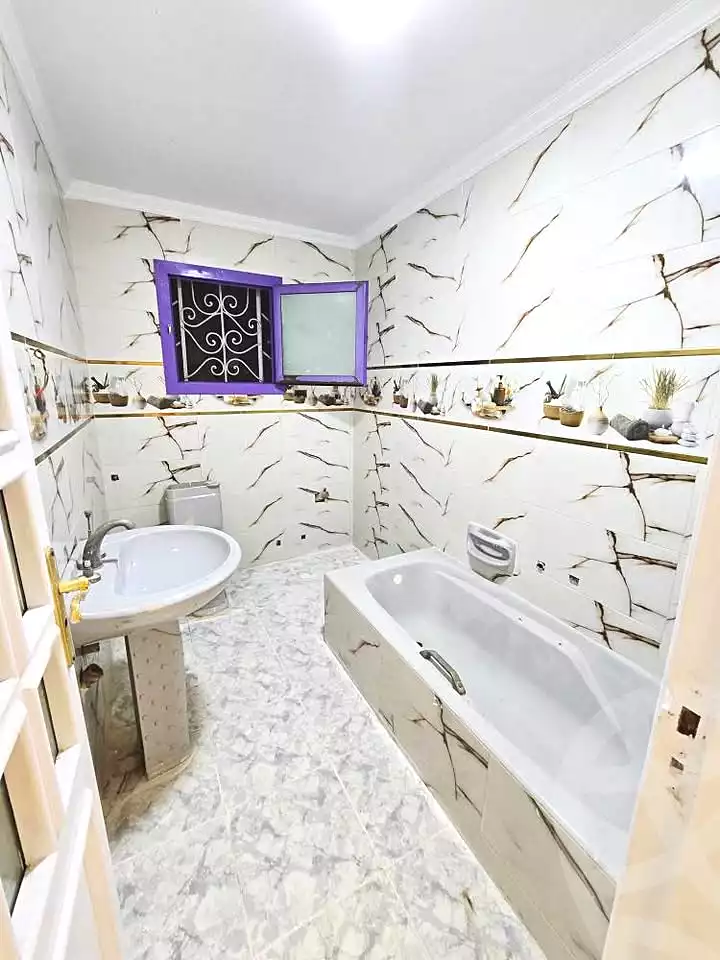 https://aqarmap.com.eg/ar/listing/7083264-for-sale-alexandria-al-agamy-shataa-el-nakheel