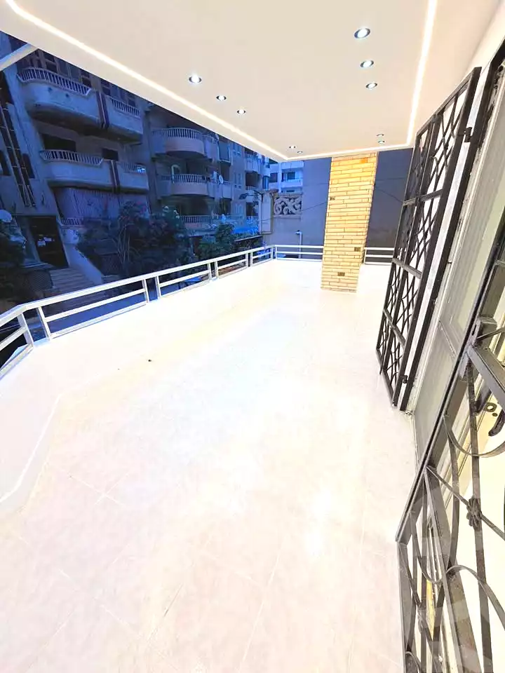 https://aqarmap.com.eg/ar/listing/7083309-for-sale-alexandria-al-agamy-shataa-el-nakheel