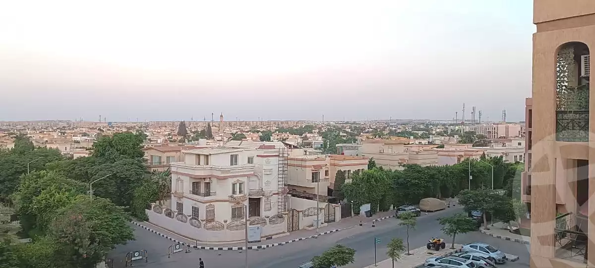 https://aqarmap.com.eg/ar/listing/7083354-for-sale-cairo-new-cairo-lrhb-city-phase-1-ahmed-shawqi-st
